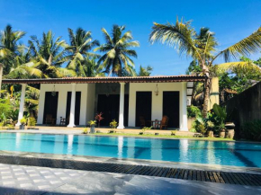 Villa Conch by Om